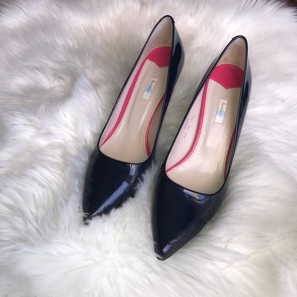 Boden Navy Patent Pumps